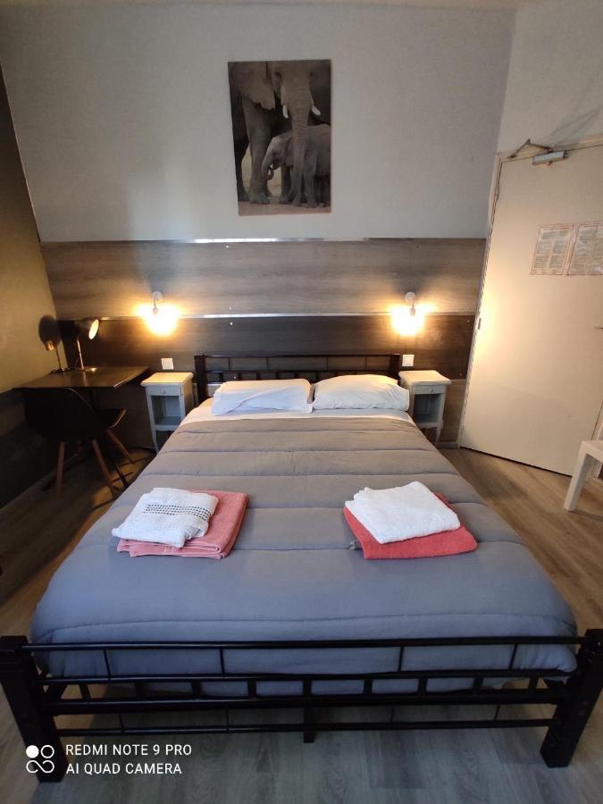 Hotel Le Bon Moine Remeš Exteriér fotografie